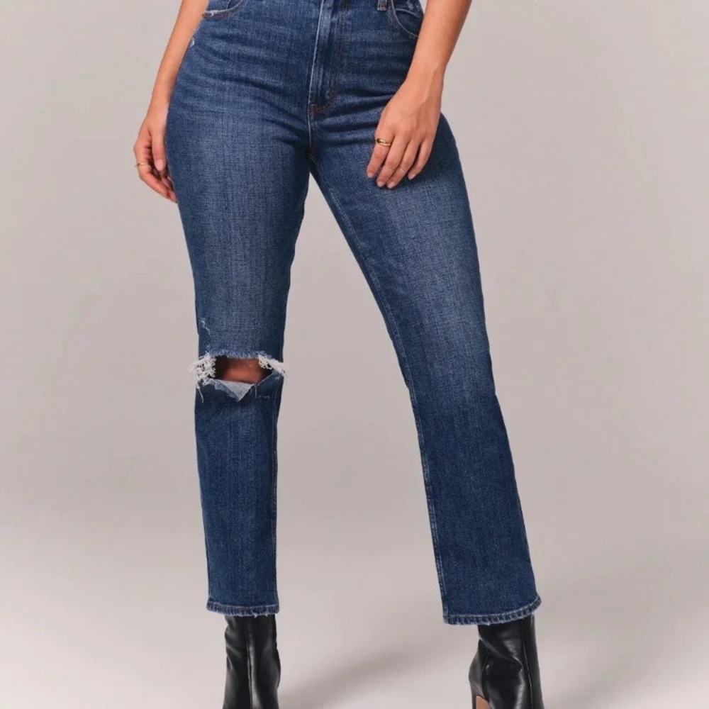 Abercrombie & Fitch Dark Wash The Ankle Straight Ultra‎ High Rise Jeans size 33
